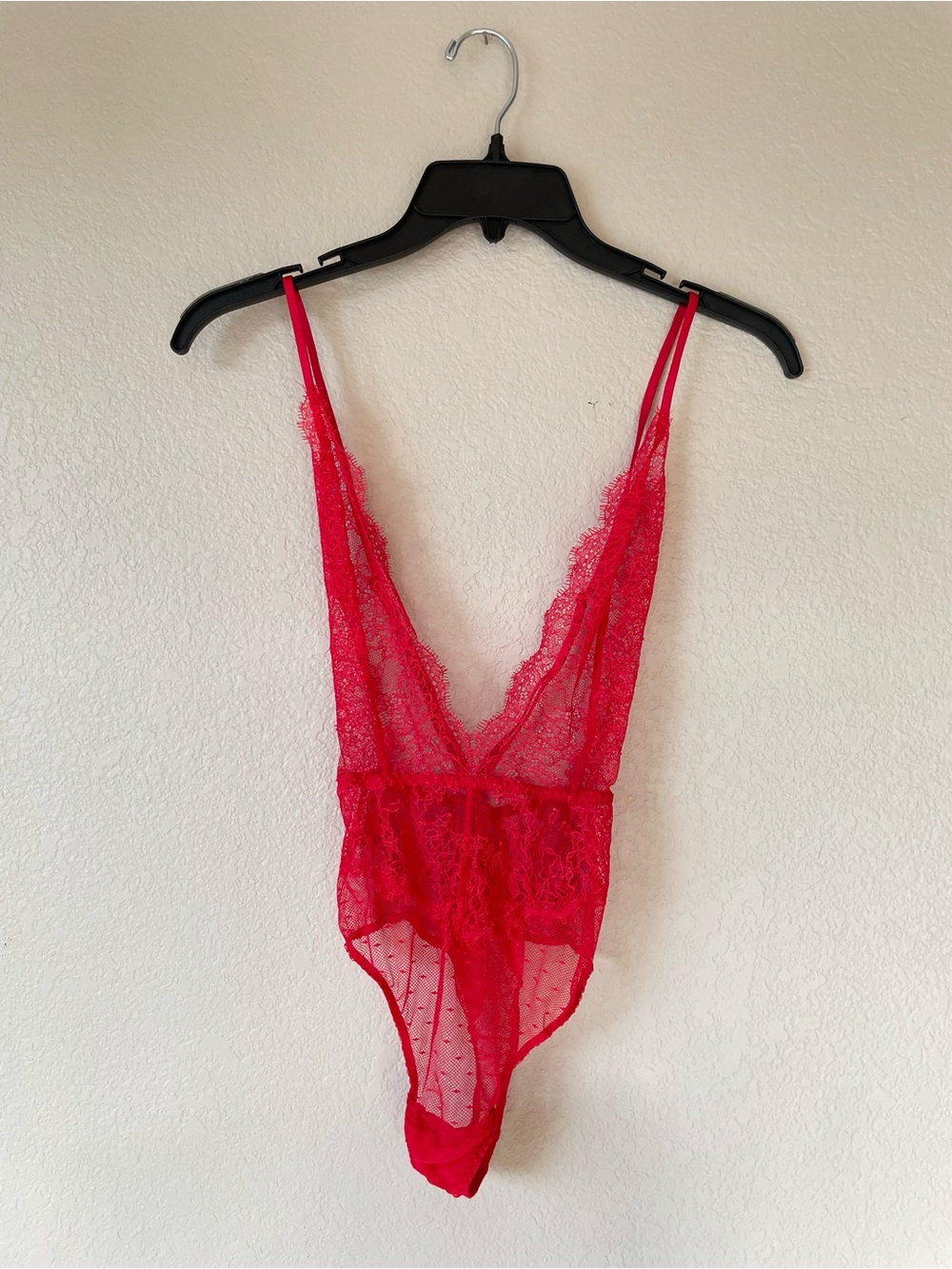 Victoria’s Secret Cherry Red Lace teddy XS